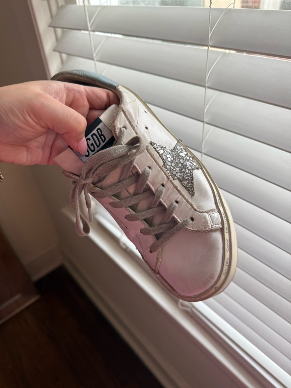 Golden Goose Sneakers - Picture 8 of 9